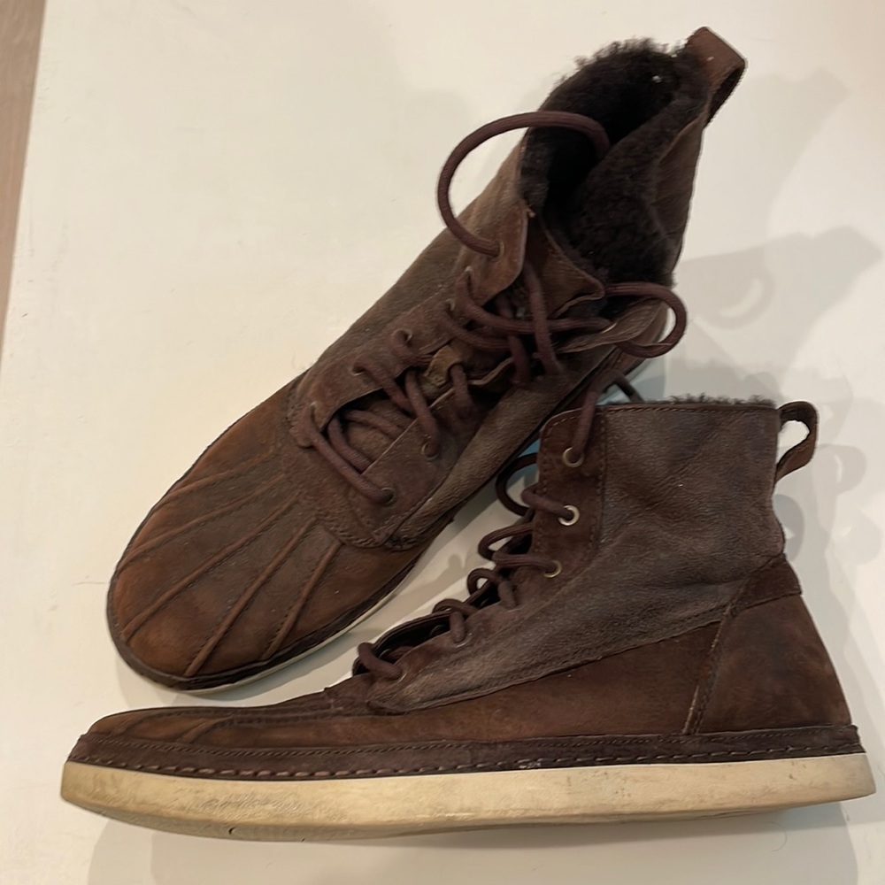Men’s Fleece Lined Ugg Boots - Size 12